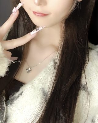 日吉まりな