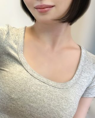 桃枝あやめ
