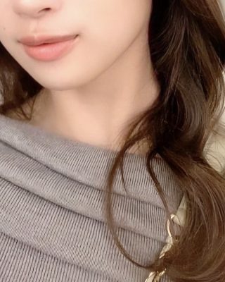 結乃ななみ