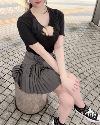 岩倉　はづき